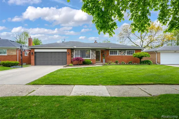 20500 Erben Street, StClairShores, MI 48081