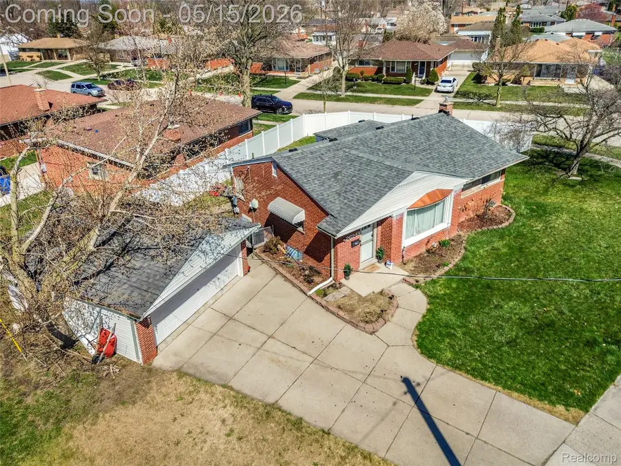26243 Van Buren Road, Dearborn Heights, MI 48127 - #2
