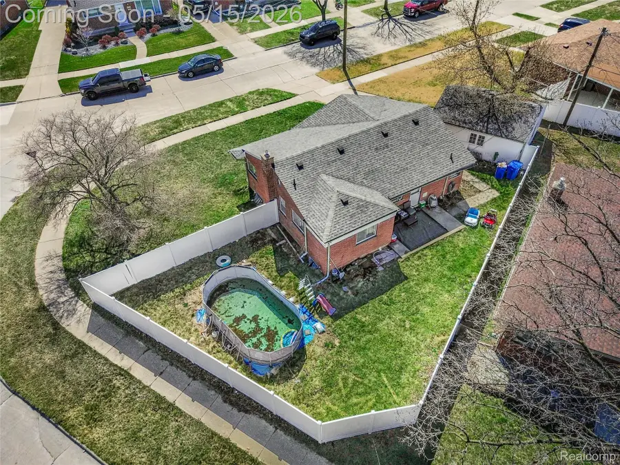 26243 Van Buren Road, Dearborn Heights, MI 48127 - #3