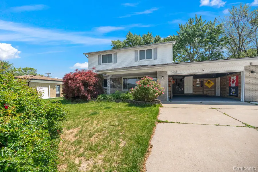 34126 Dryden Drive, Sterling Heights, MI 48312 - #3