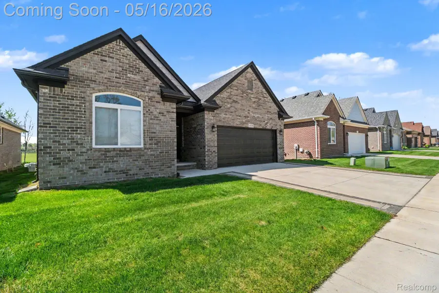 15330 Eton Pointe Drive, Clinton Township, MI 48035 - #3