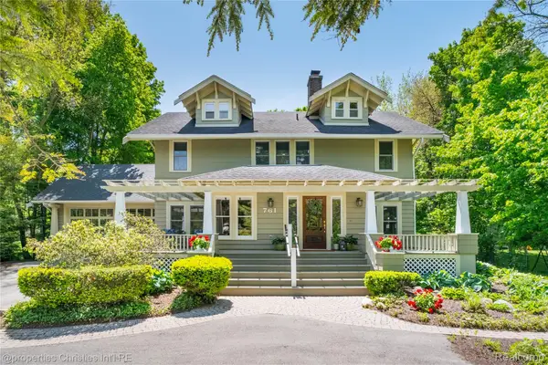 761 Thayer Boulevard, Northville, MI 48167