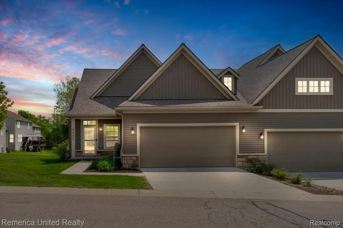 8057 Timber Trail, White Lake, MI 48386 - #1