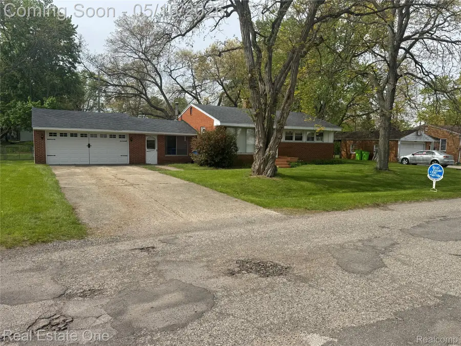 4865 Ross Drive, Waterford, MI 48328 - #3