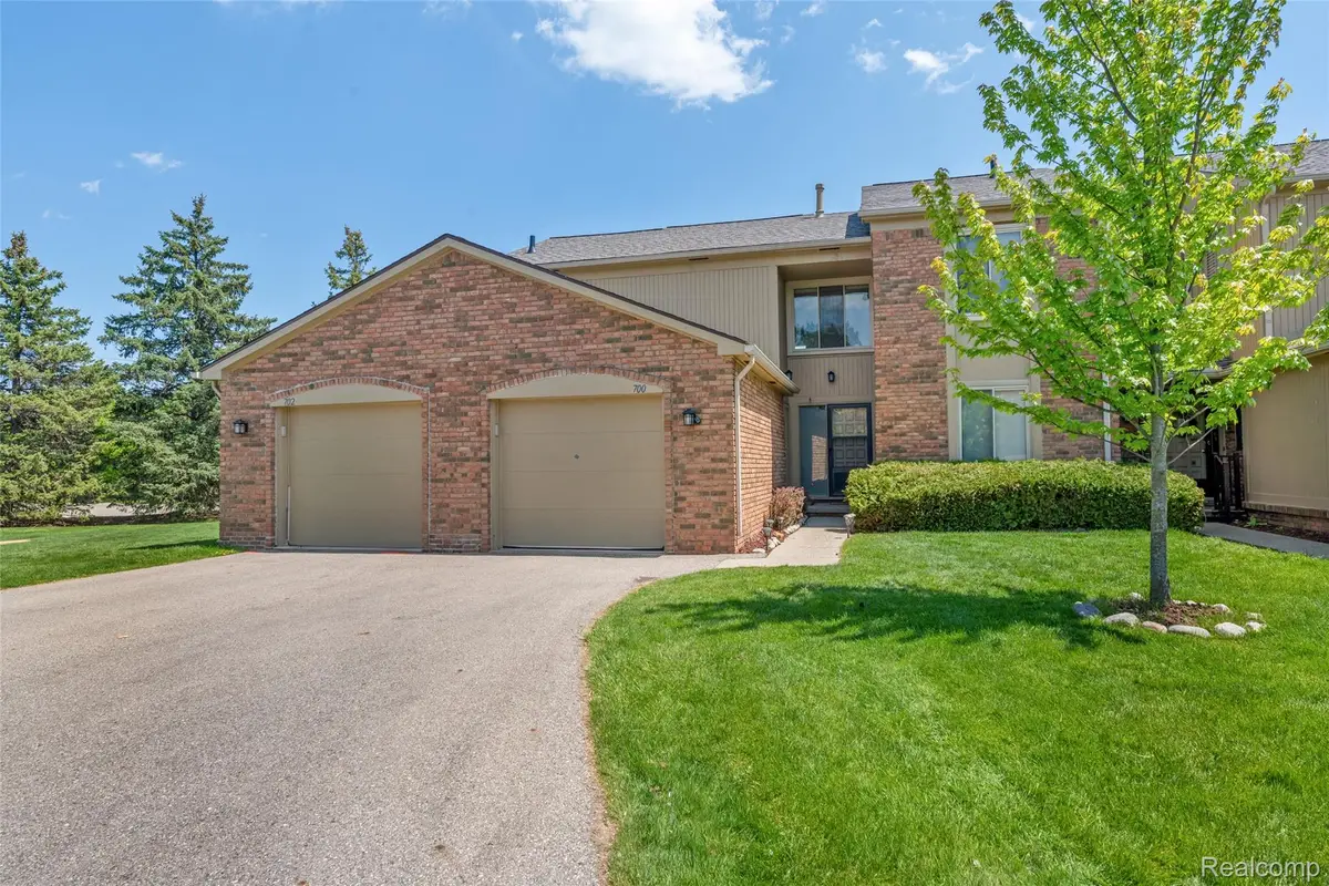 700 Tennyson, Rochester Hills, MI 48307 - #1