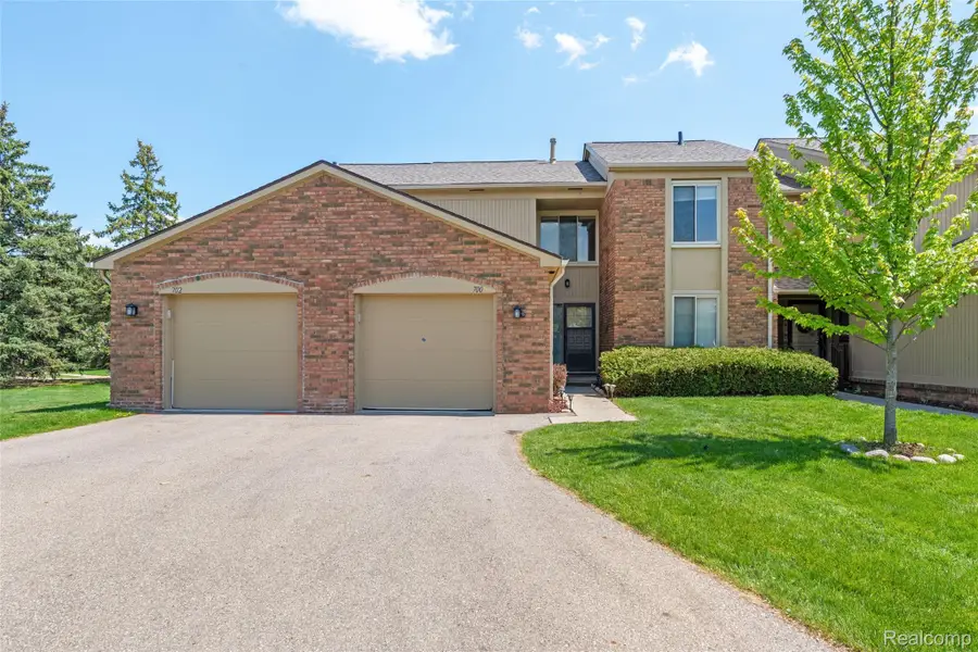 700 Tennyson, Rochester Hills, MI 48307 - #2