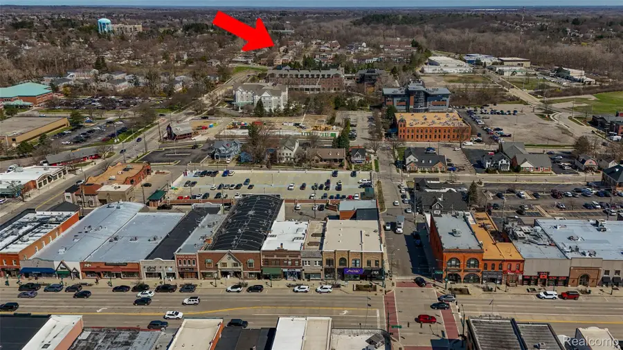 451 Miller Avenue #211, Rochester, MI 48307 - #3