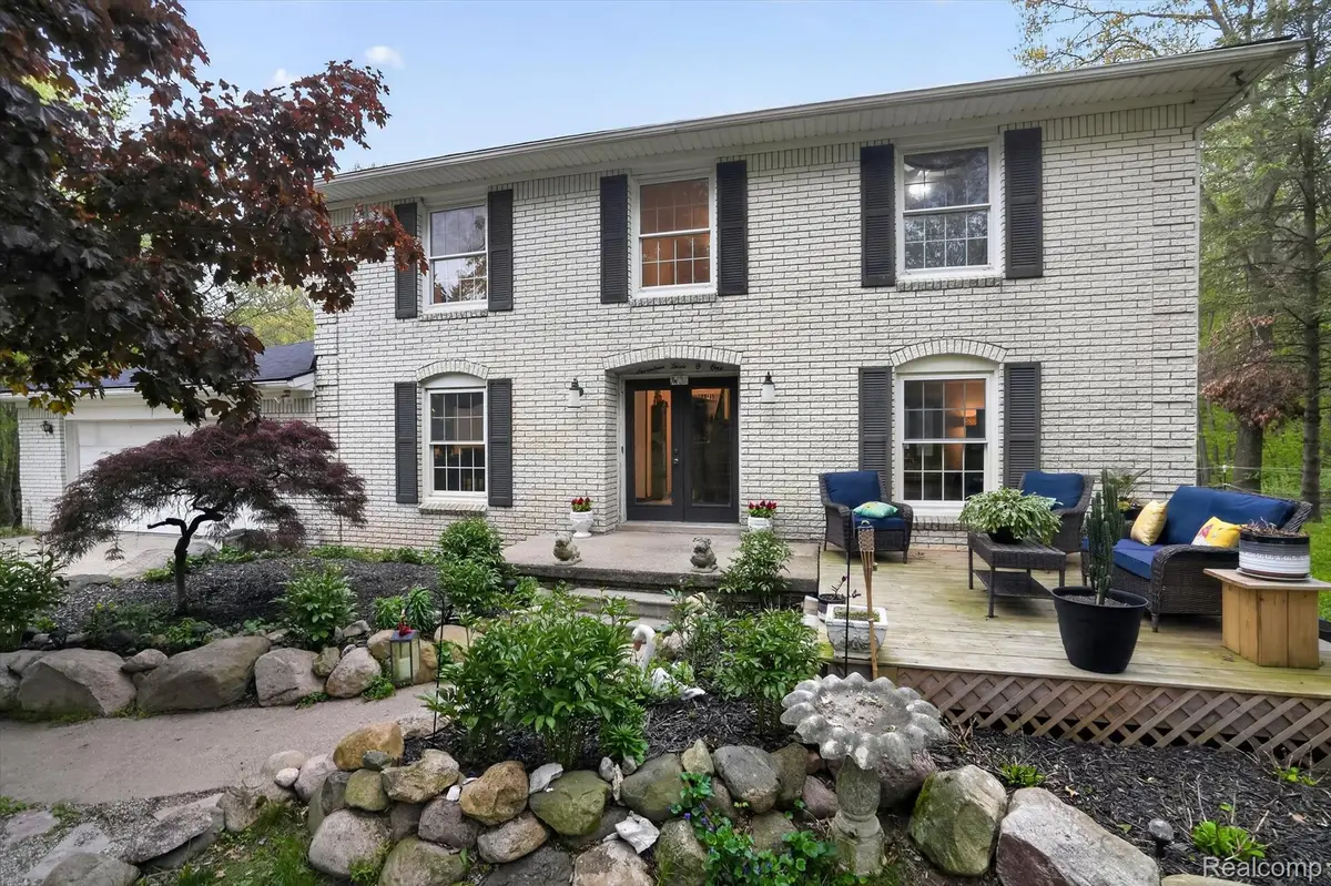 17301 Donohue Road, Pinckney, MI 48169 - #1