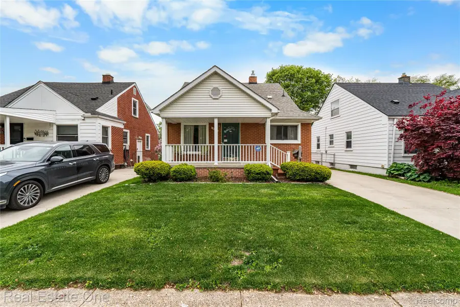 14932 Keppen Avenue, Allen Park, MI 48101 - #2