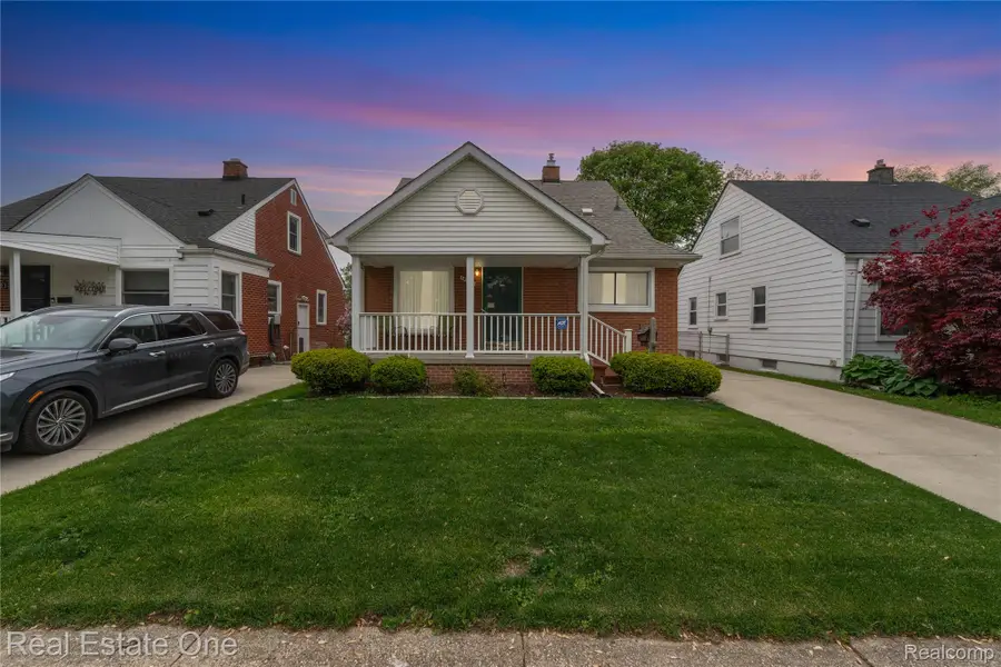 14932 Keppen Avenue, Allen Park, MI 48101 - #3