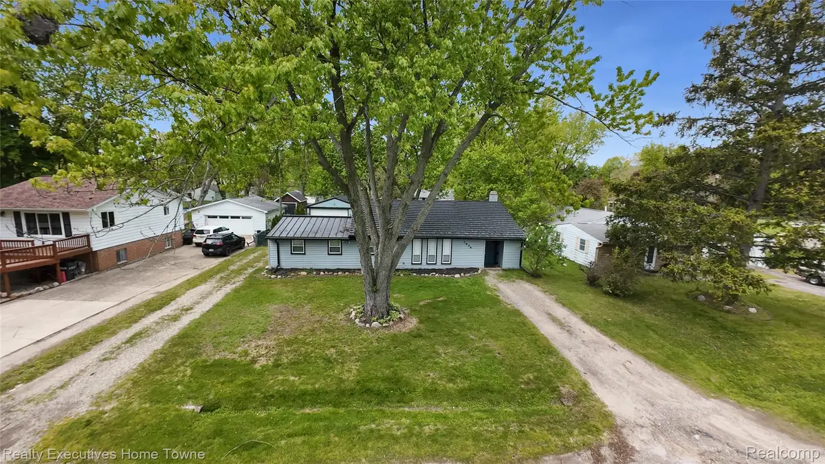 1373 Nolta Road, Walled Lake, MI 48390 - #1
