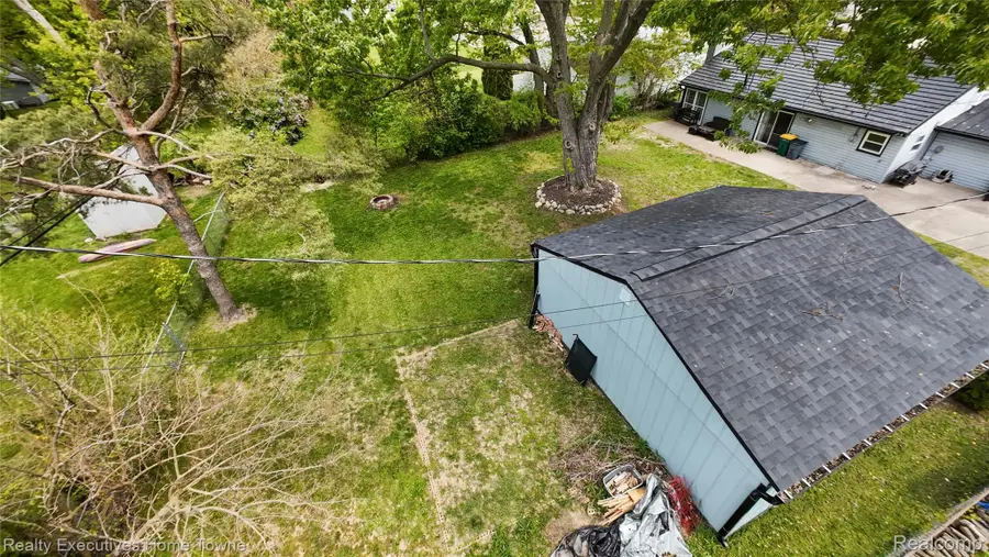 1373 Nolta Road, Walled Lake, MI 48390 - #3