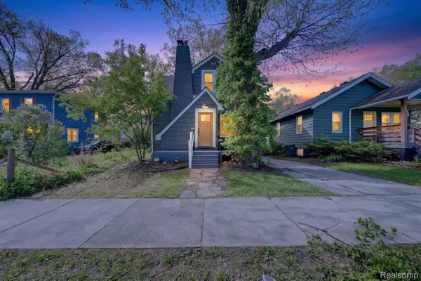 582 E Drayton Street, Ferndale, MI 48220