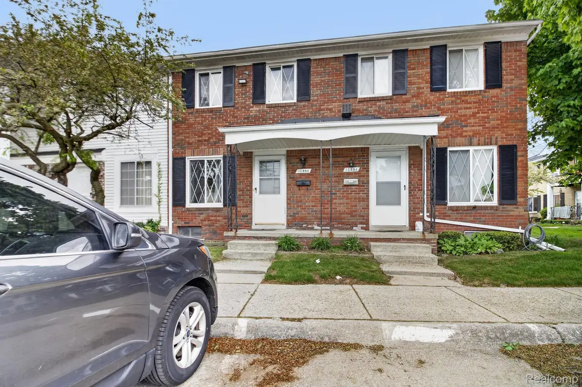 13806 Bonington Drive, Sterling Heights, MI 48312 - #1