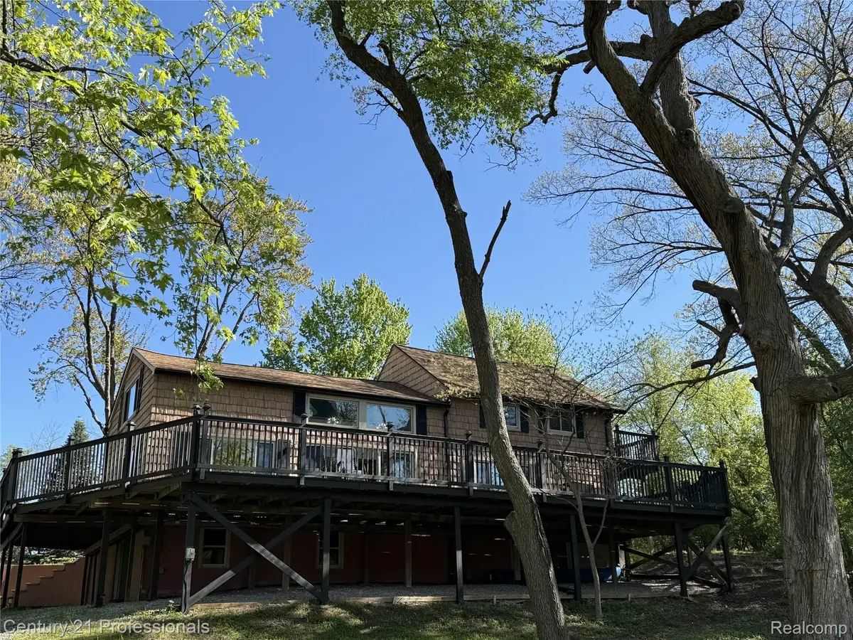 3185 Shimmons Road, Auburn Hills, MI 48326 - #1