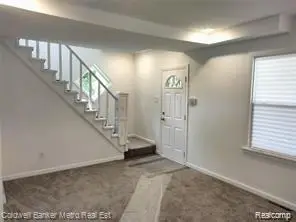 48 E Columbia Avenue, Pontiac, MI 48340 - #3
