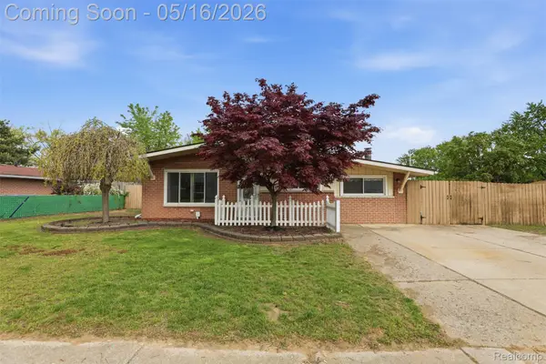 245 Darwin Street, Westland, MI 48186
