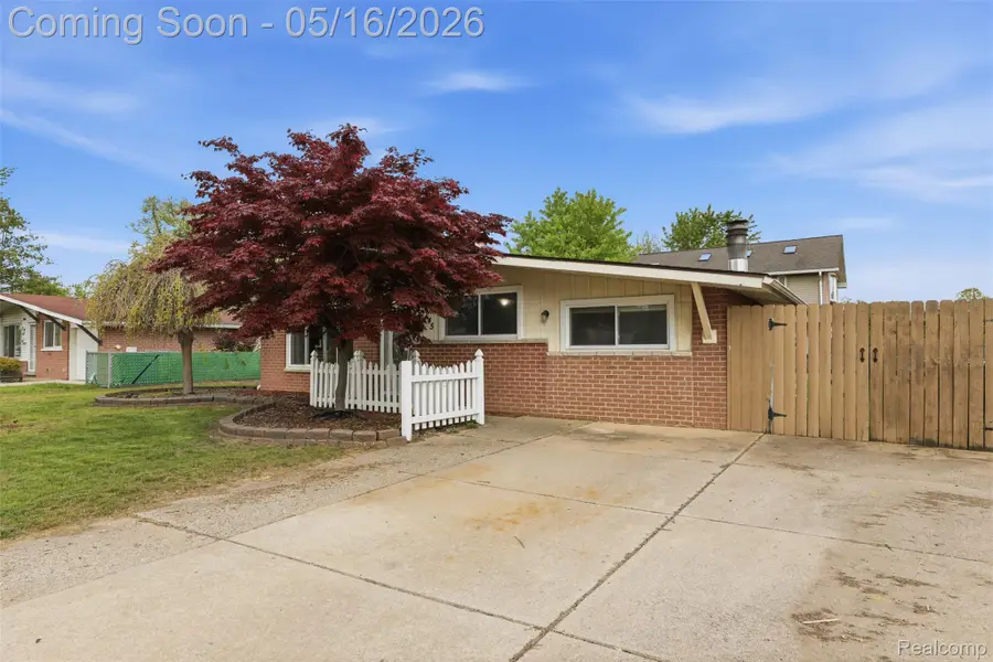 245 Darwin Street, Westland, MI 48186 - #3