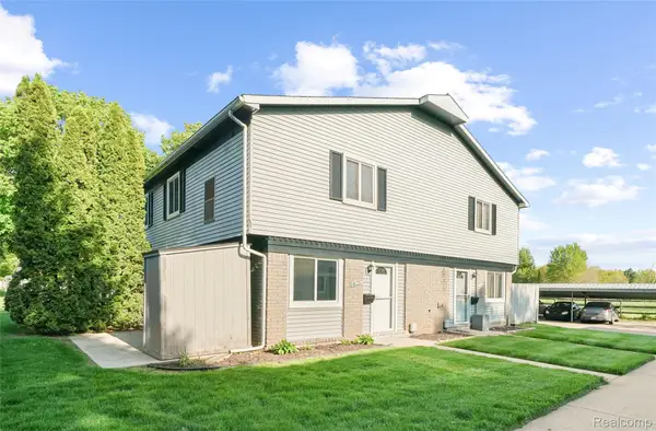 41257 S Woodbury Green Drive, Belleville, MI 48111