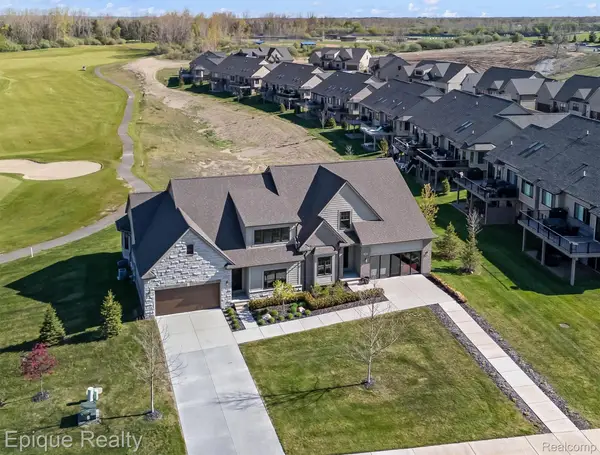 181 E Market Street, Oxford, MI 48371