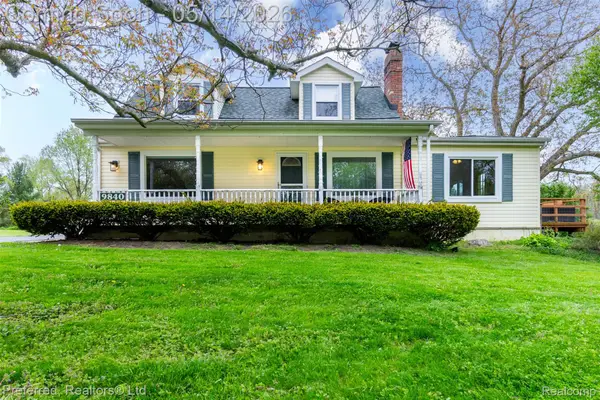 9840 Currie Road, Northville, MI 48167