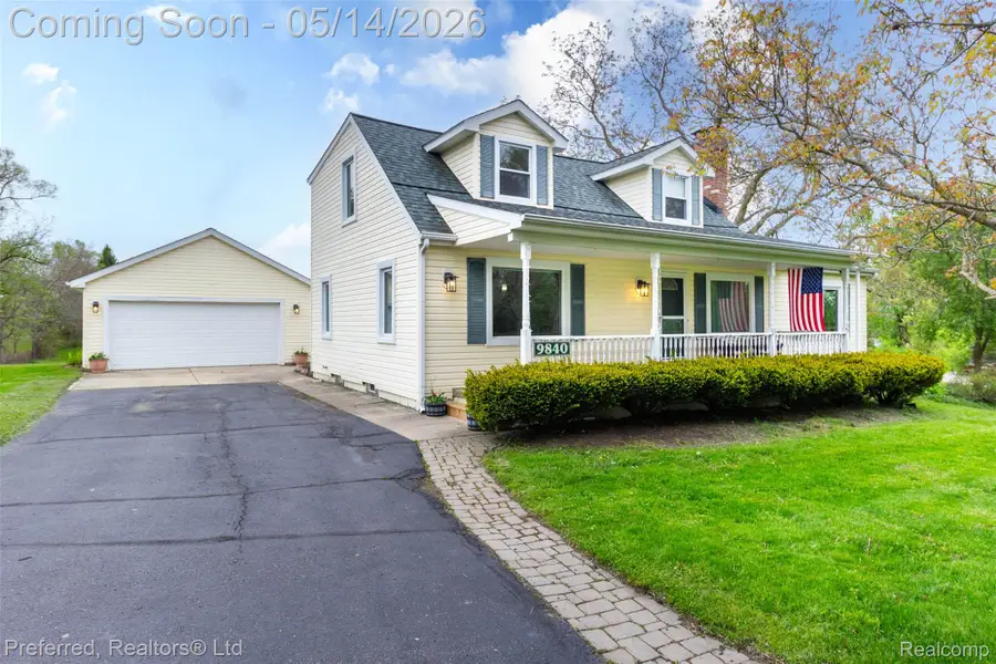 9840 Currie Road, Northville, MI 48167 - #2