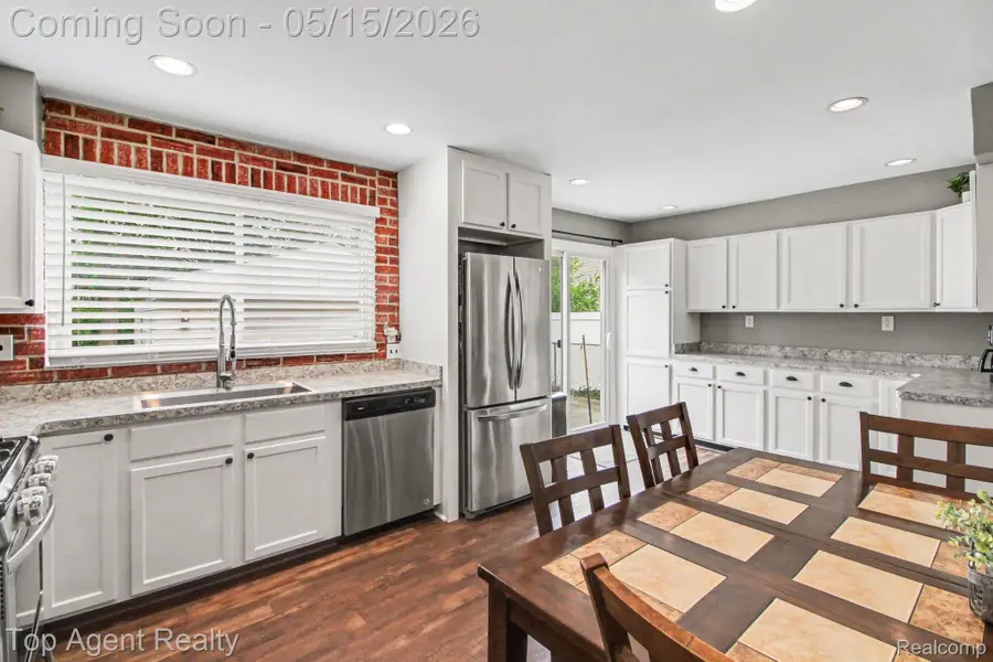 41636 Tetley Drive, Sterling Heights, MI 48313 - #3