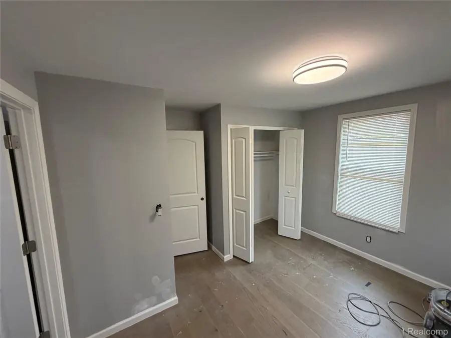 21112 Kinloch Street, Southfield, MI 48033 - #3