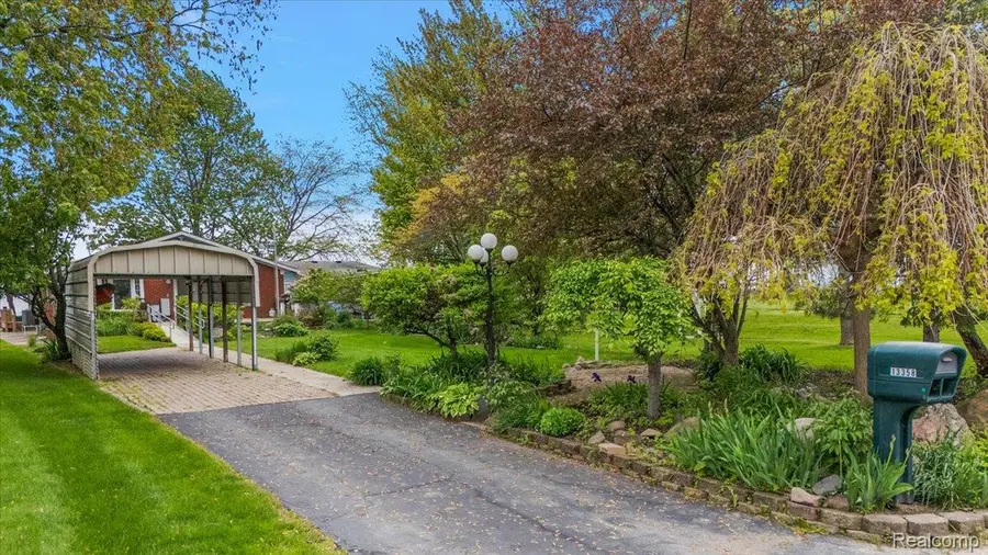 13358 Laplaisance Woods Street, La Salle, MI 48145 - #2