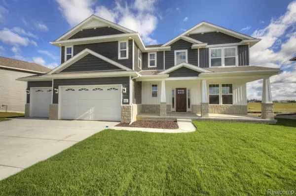 614 Round Rock Drive, Howell, MI 48843