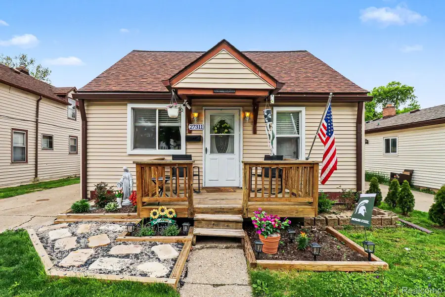 27311 Ridgewood Street, Roseville, MI 48066 - #2