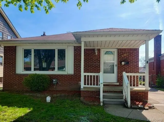 24312 Flower Avenue, Eastpointe, MI 48021 - #1
