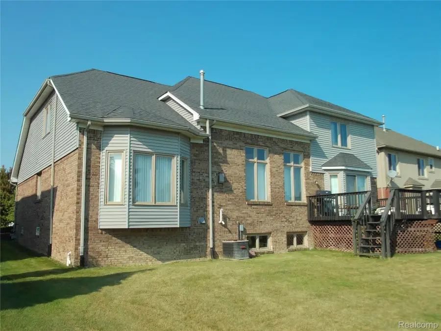 16938 Country Club Drive, Macomb, MI 48042 - #3