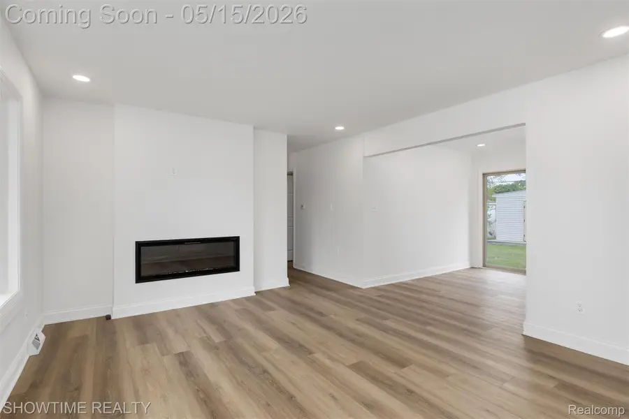 32544 Hazelwood Street, Westland, MI 48186 - #3