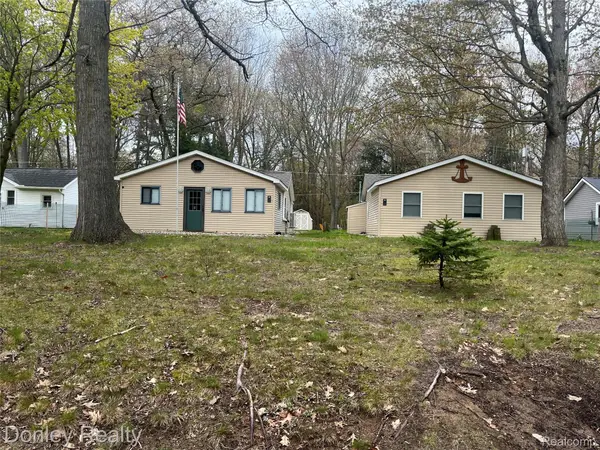 977 Port Austin Road, PortAustin, MI 48467