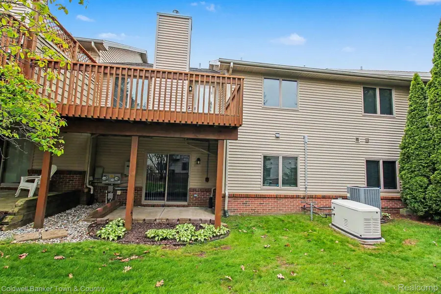 2246 Willow Tree Drive, Brighton, MI 48116 - #3