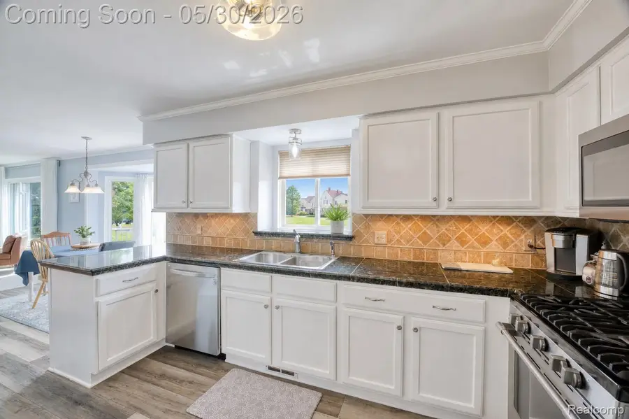 11290 Morningview, Southgate, MI 48195 - #3