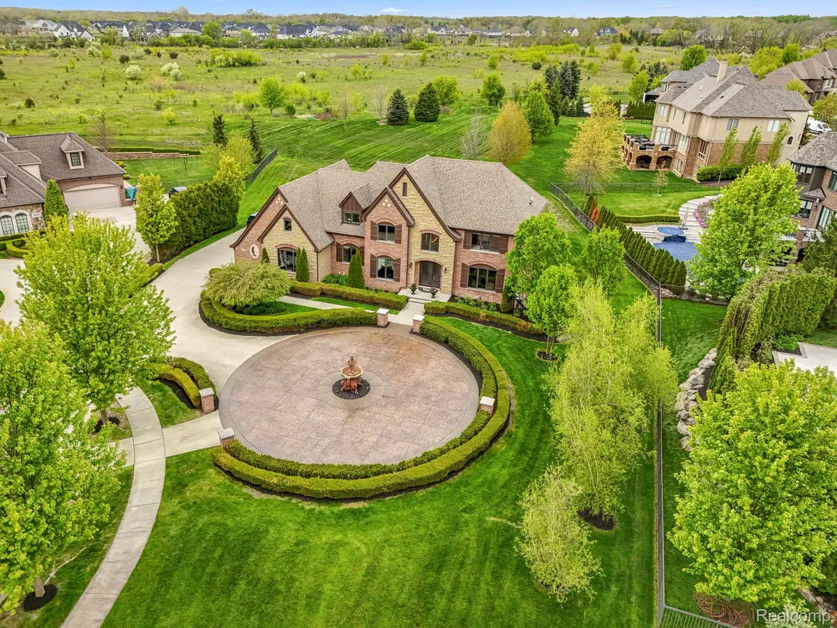 48892 Barola Court, Northville, MI 48167 - #1