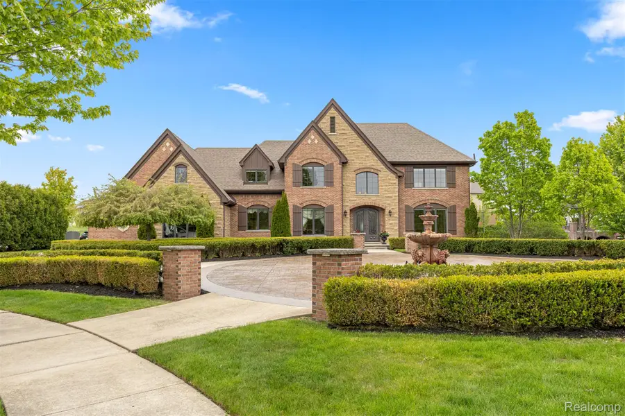 48892 Barola Court, Northville, MI 48167 - #3