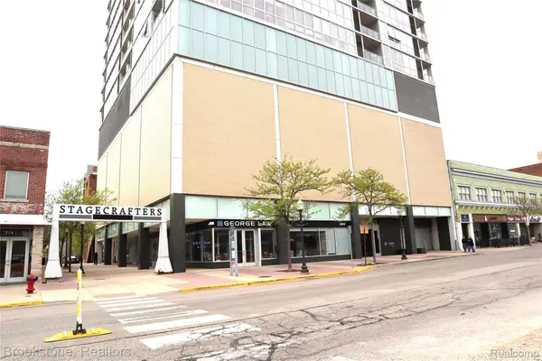 432 S. Washington Ave. Washington Avenue #1304, RoyalOak, MI 48067