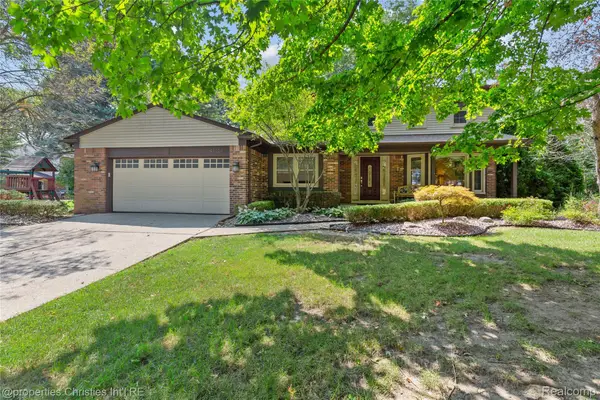 41101 Croydon Court, Northville, MI 48168