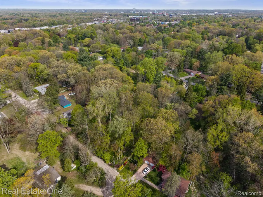 0000 Hunters Lane, Southfield, MI 48033 - #3