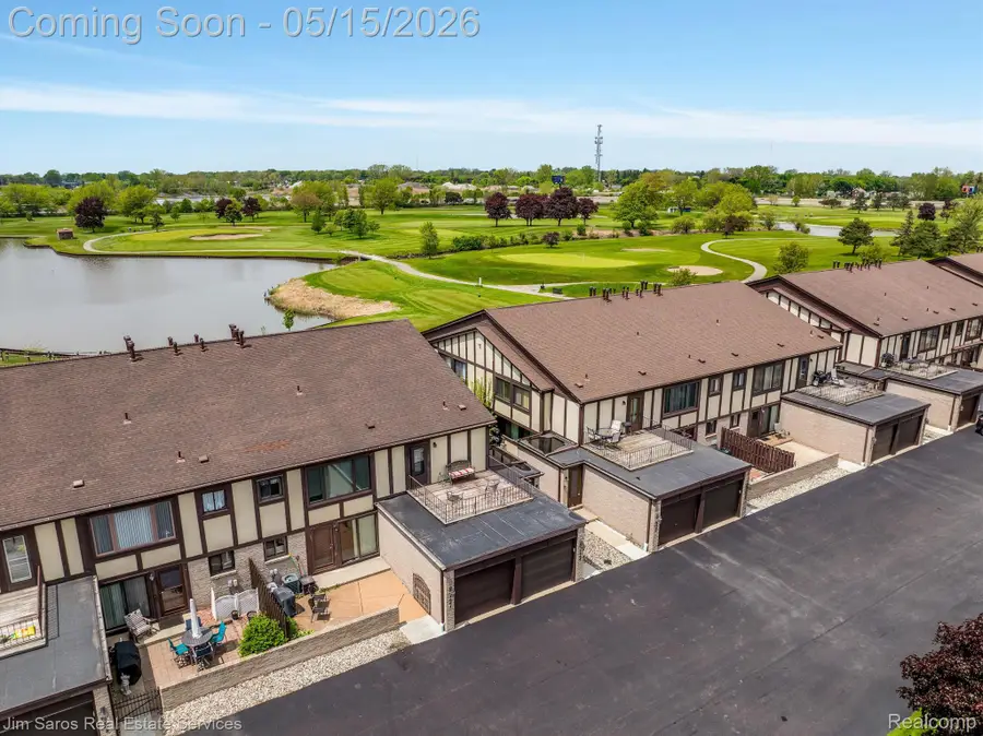 1089 Country Club Drive, Saint Clair Shores, MI 48082 - #2