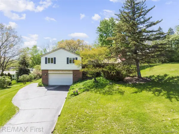 3338 Serenity Road, Oakland, MI 48363