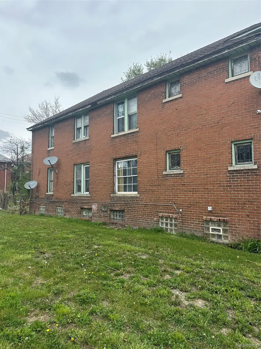 1976 La Belle Street, Detroit, MI 48238 - #3
