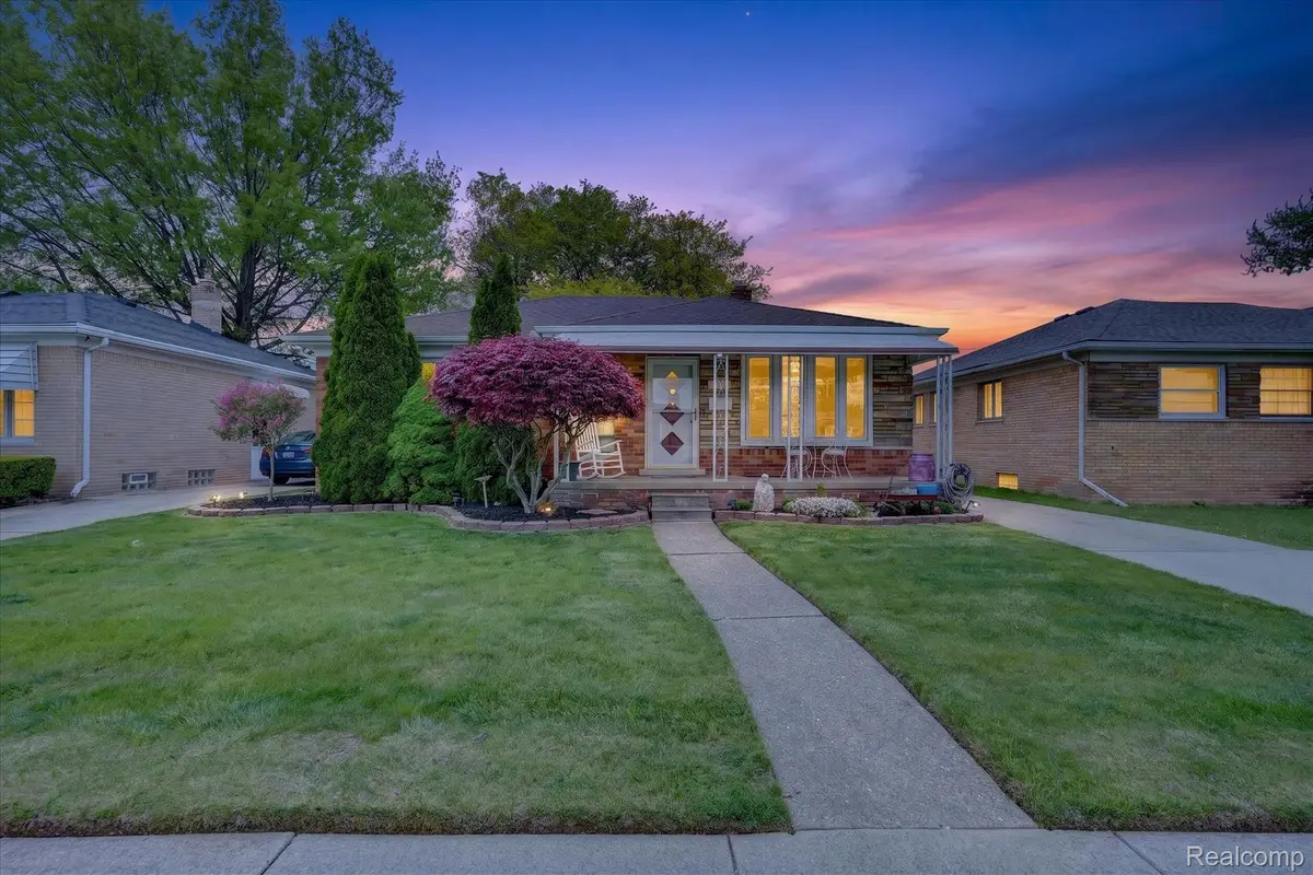 20819 Revere Street, Saint Clair Shores, MI 48080 - #1
