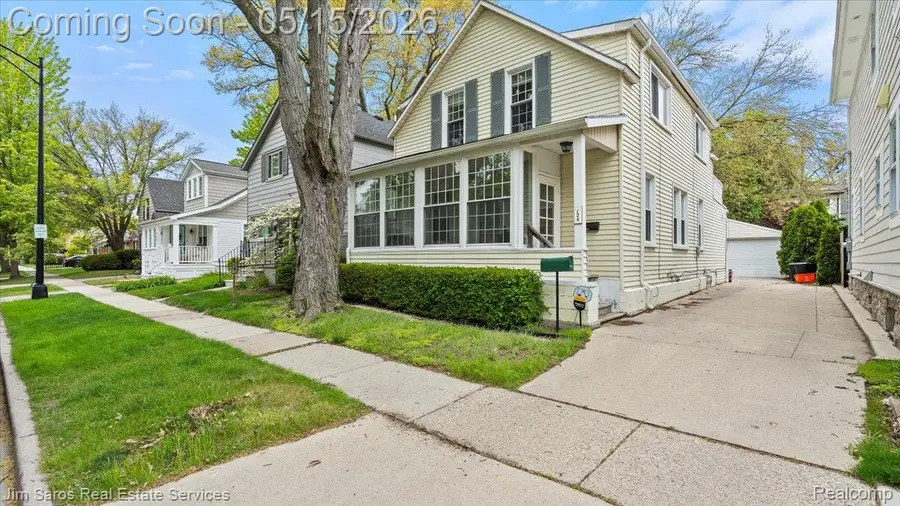 124 Muir Road, Grosse Pointe Farms, MI 48236 - #2