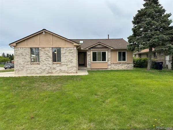 5565 Kebbe Drive, SterlingHeights, MI 48310