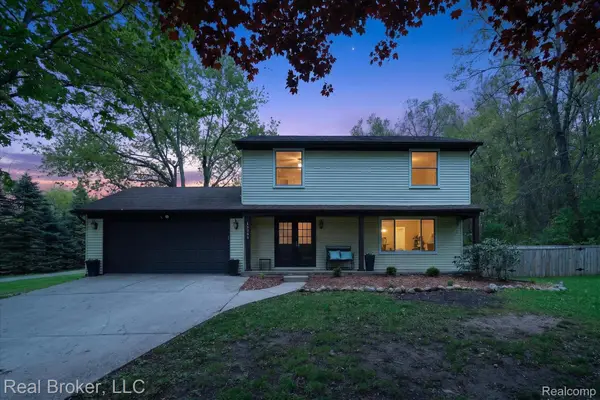 3885 Morgan Road, LakeOrion, MI 48359