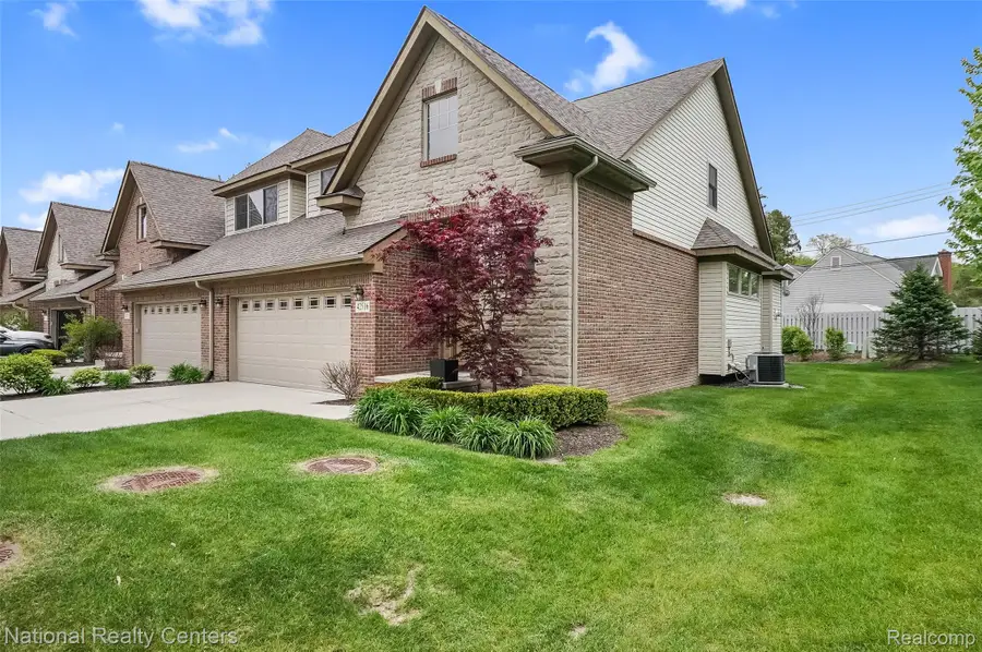 42516 Gateway Drive, Plymouth, MI 48170 - #2